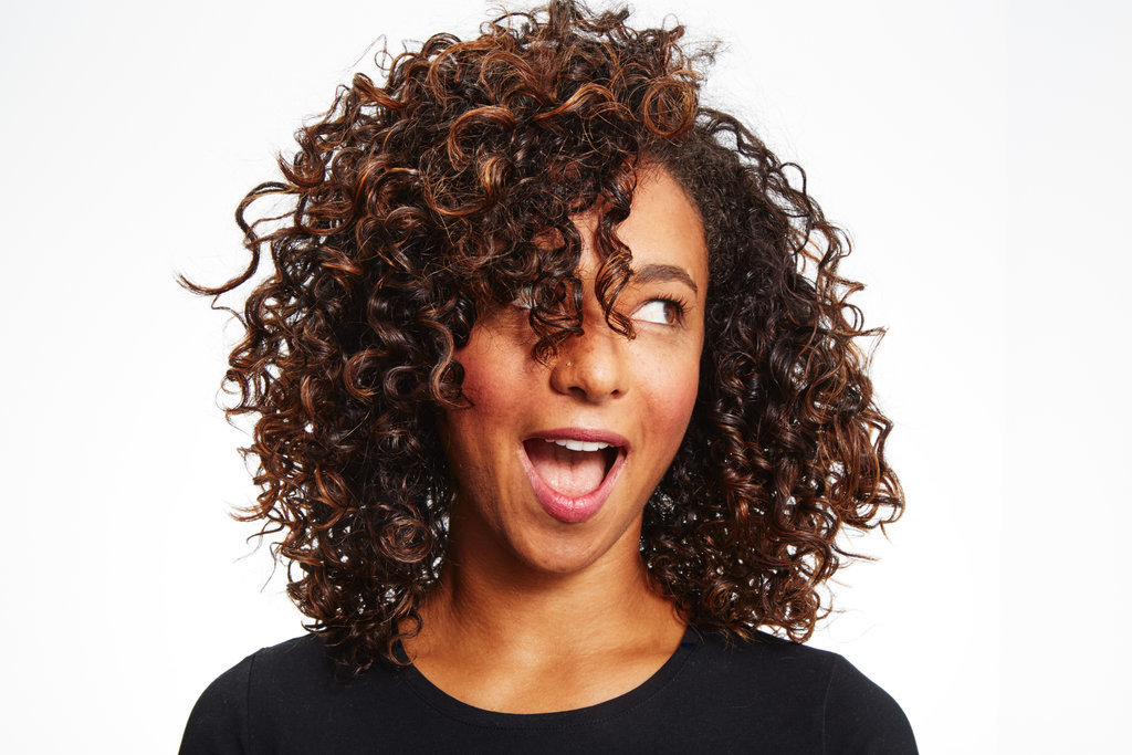 10 Styling Hacks For Curly Hair To Eliminate Dry Ends And Frizz