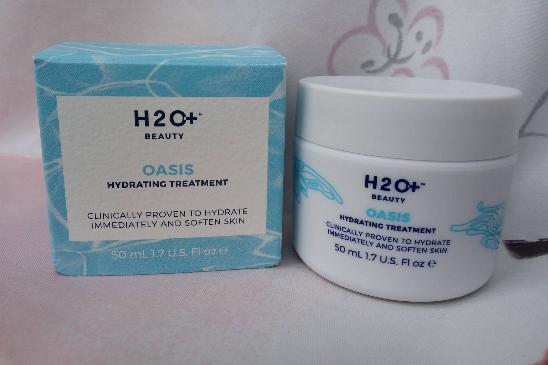 h2o  hydration oasis