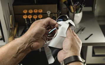 The Hoyalux ID Myself is a New technology in Progressive Lenses for a Better Vision in the Digital Age