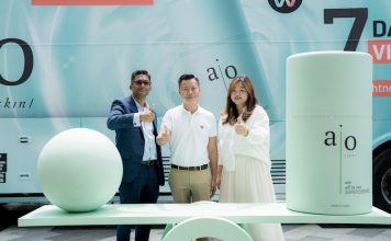 AIO Super Essence: The All-In-One Solution for Glowing, Repaired Skin