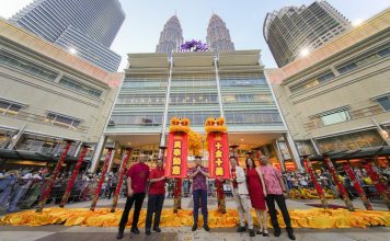 Year of the Horse Comes Alive at Suria KLCC