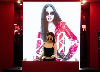 Ray-Ban x Jennie Kim Pop-Up at Sunway Pyramid Brings Global Ambassador Energy to Malaysia
